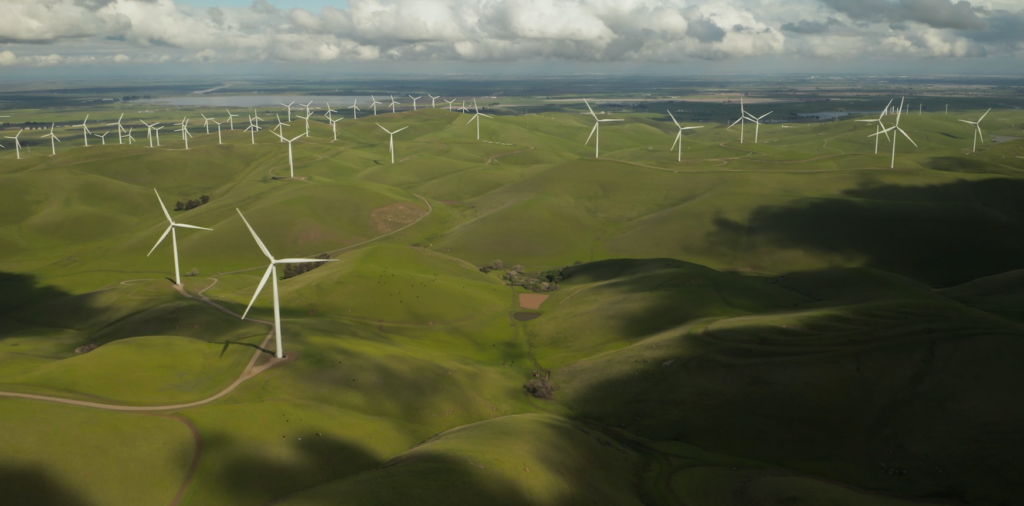 Green Data Center: The Key to Energy Efficiency in the Digital World. 1 Green Technology